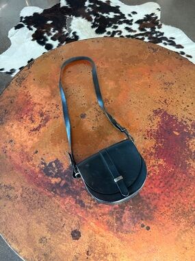 Classic Black Leather Crossbody Saddle Bag